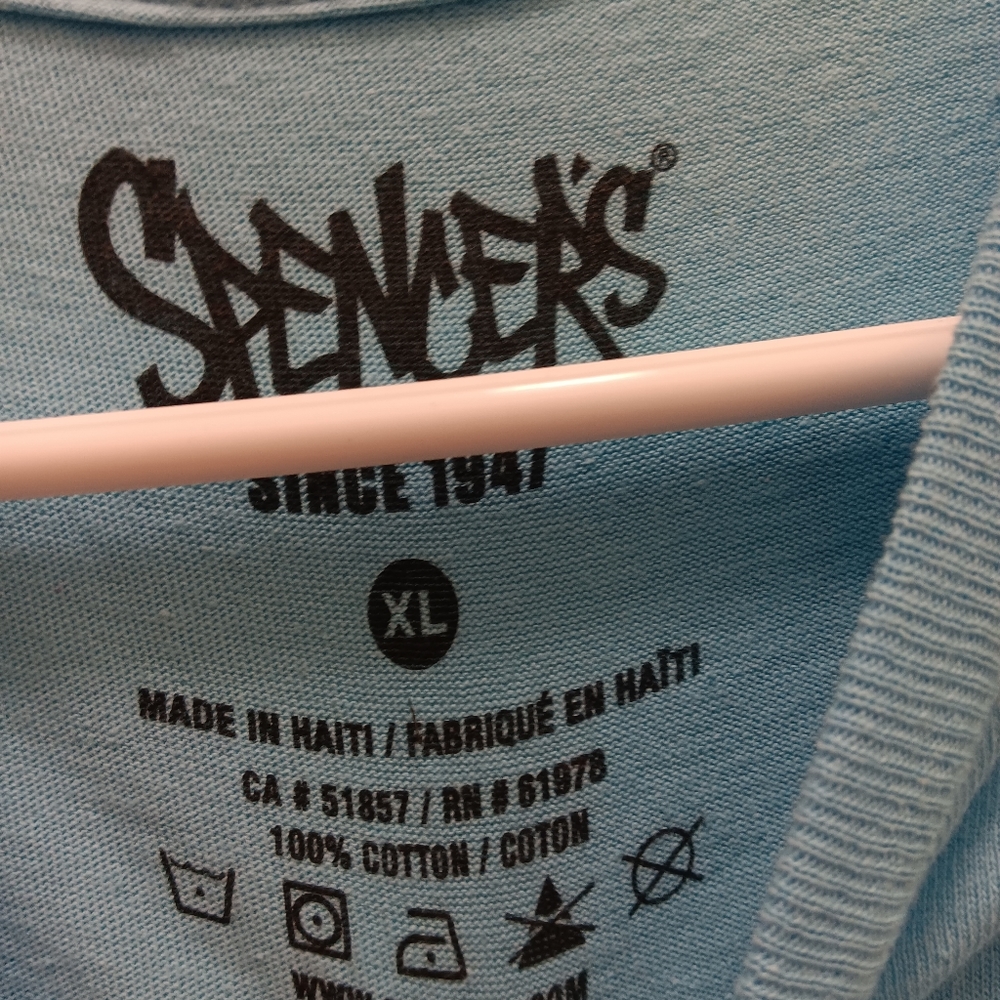Graphic tee - Picture 2 of 2